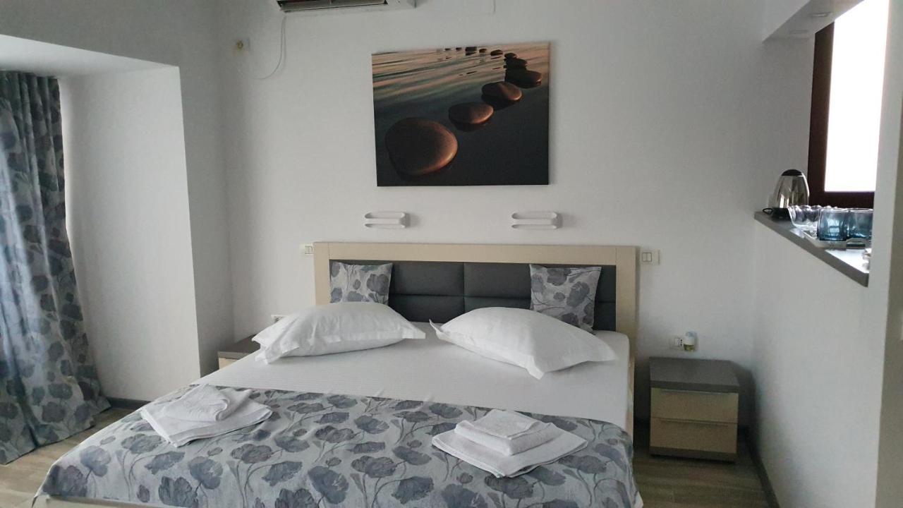 Casa Andi Appartement Năvodari Buitenkant foto